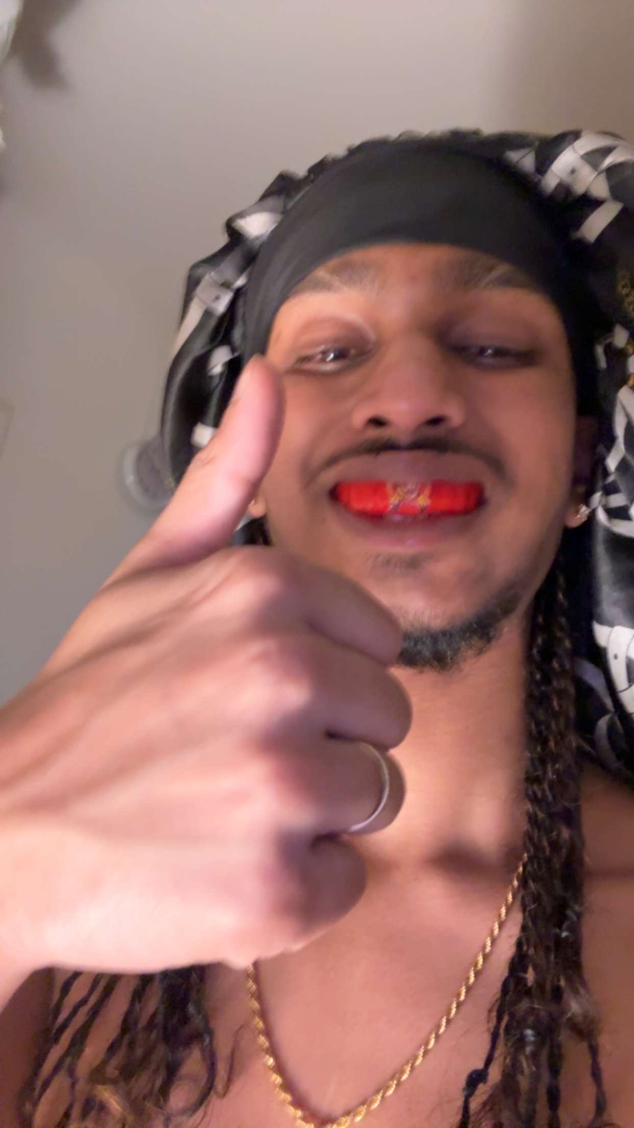 7E474C3A-57A5-4D09-BE64-0D936B2B555F